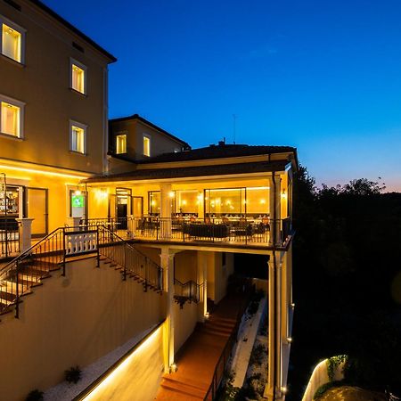 Albergo Cane Dozza Kültér fotó