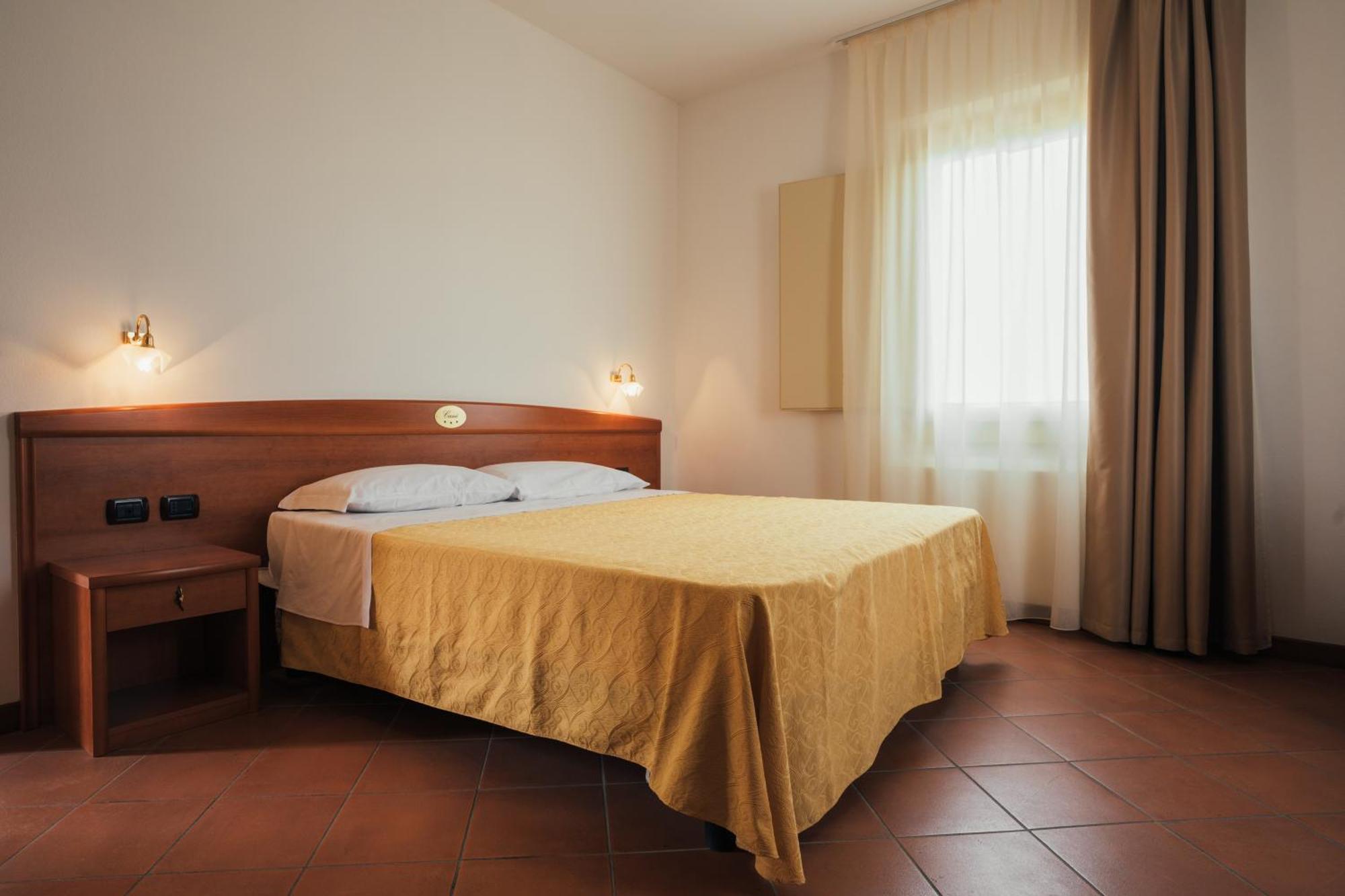 Albergo Cane Dozza Kültér fotó