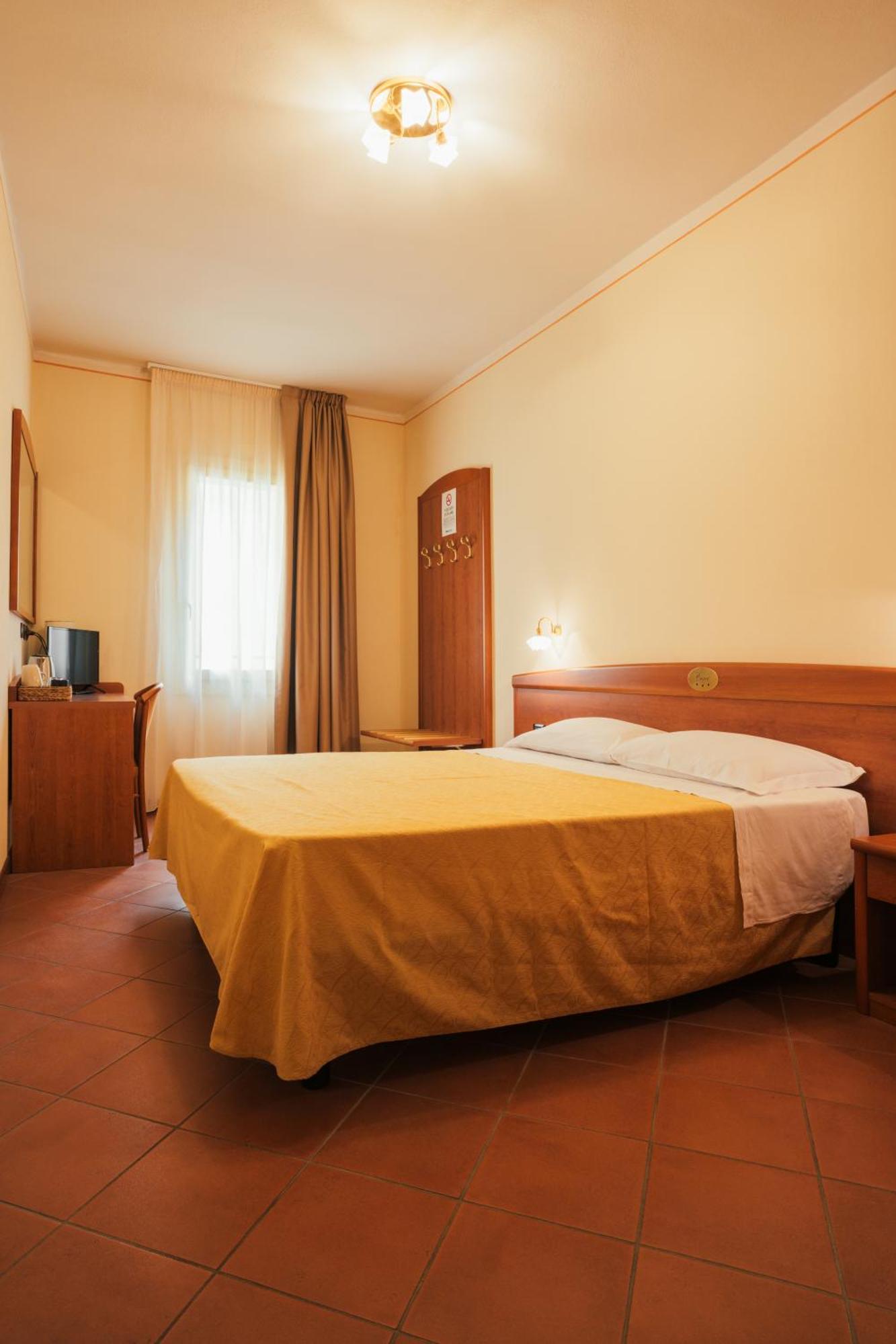 Albergo Cane Dozza Kültér fotó