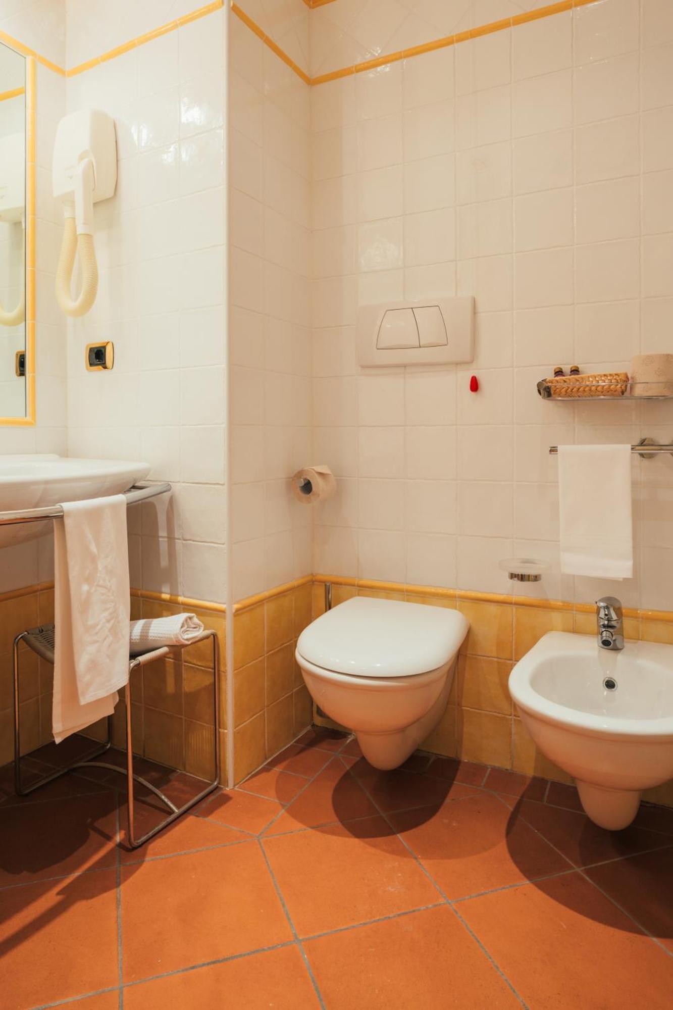 Albergo Cane Dozza Kültér fotó