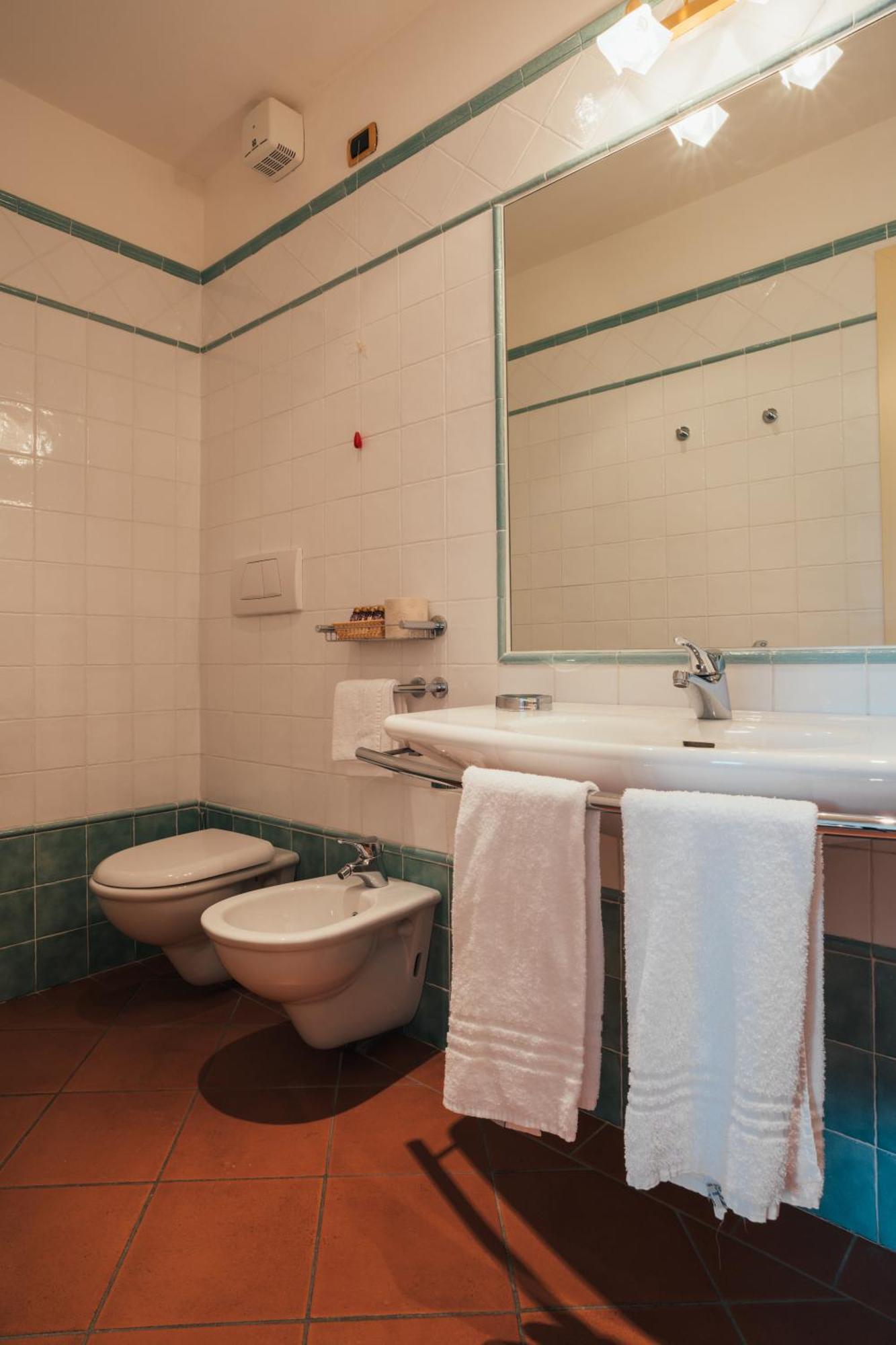 Albergo Cane Dozza Kültér fotó