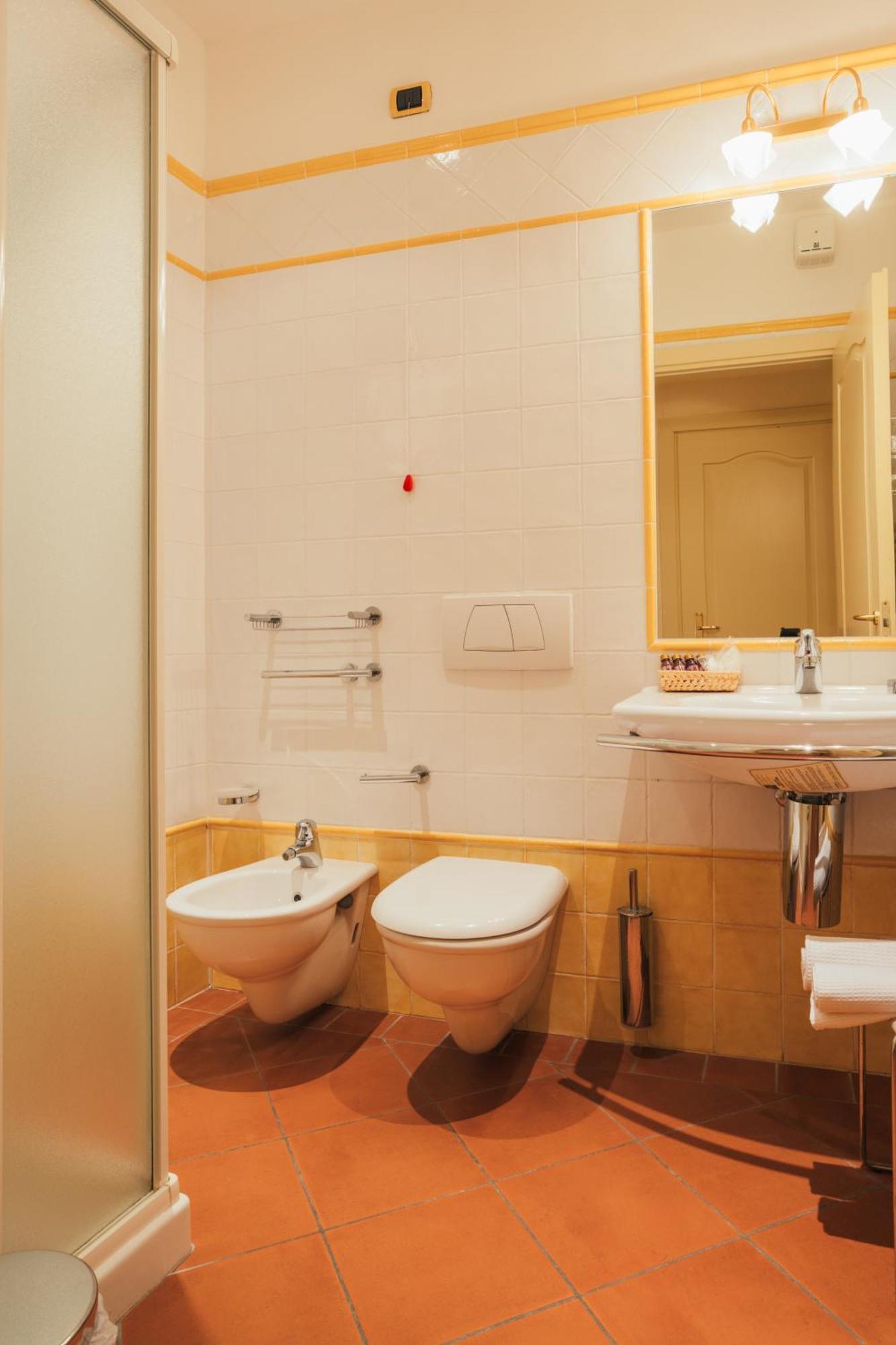 Albergo Cane Dozza Kültér fotó