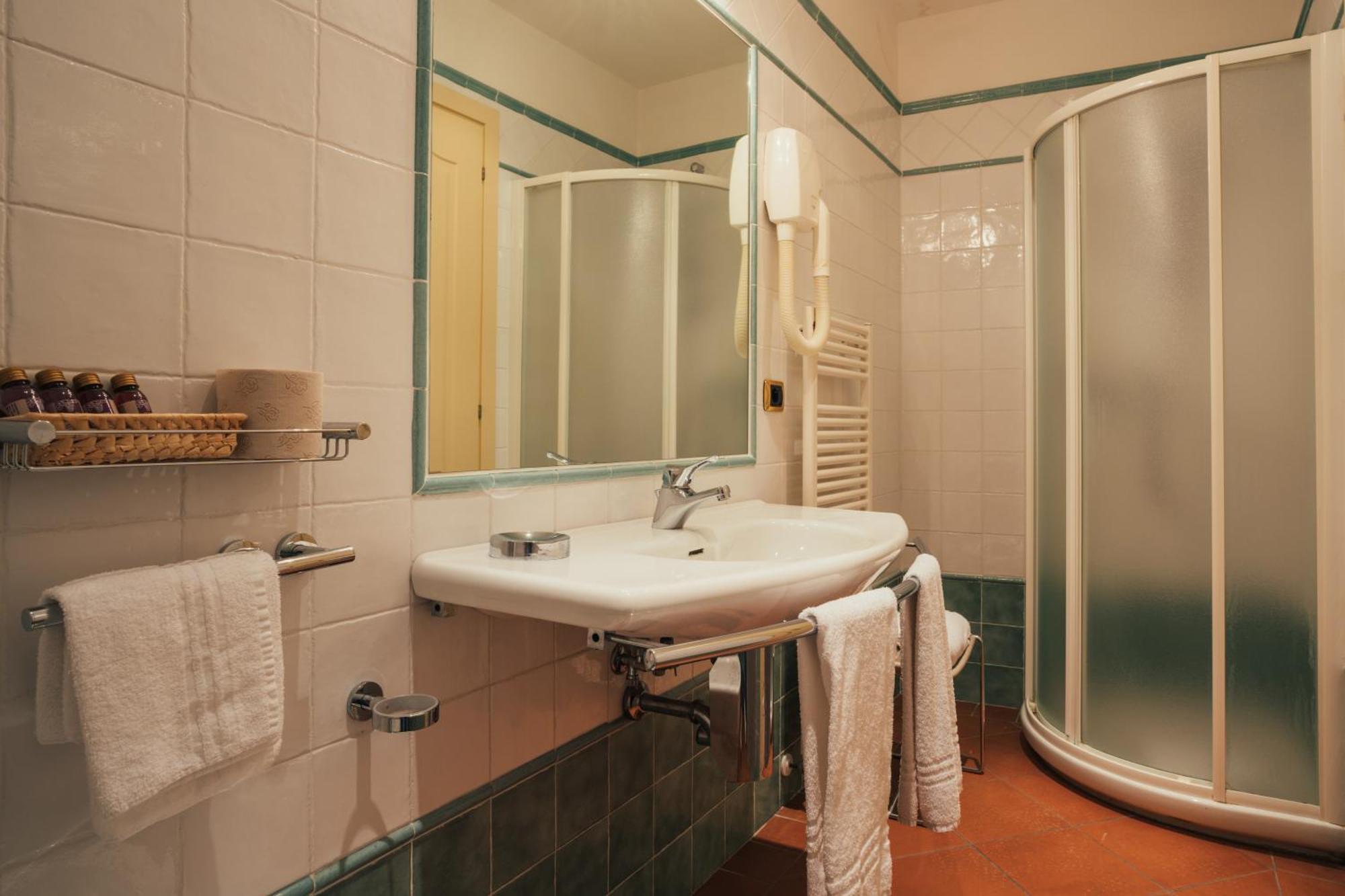 Albergo Cane Dozza Kültér fotó
